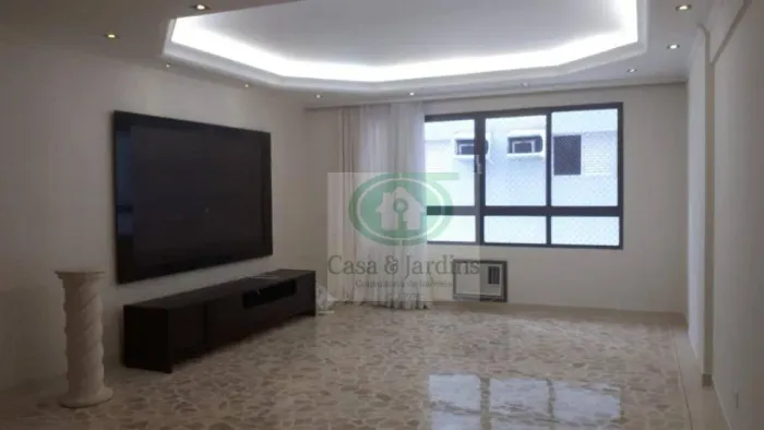 Pompeia, px à Praia. Amplo apartamento (160,00 m2 área útil). 3 dormitórios (suite) + quar