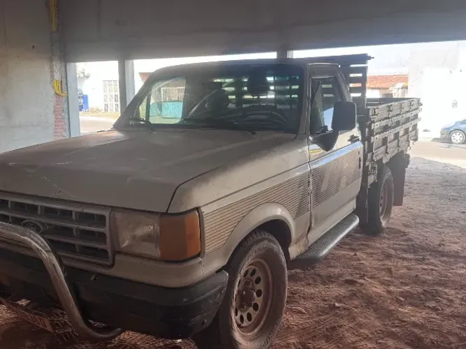 Ford F-1000 S. S. Diesel / S.s. Diesel Turbo 1993