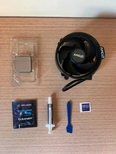 Kit: Processador Ryzen 5 5600 + Cooler AMD + Pasta Térmica TS Cold
