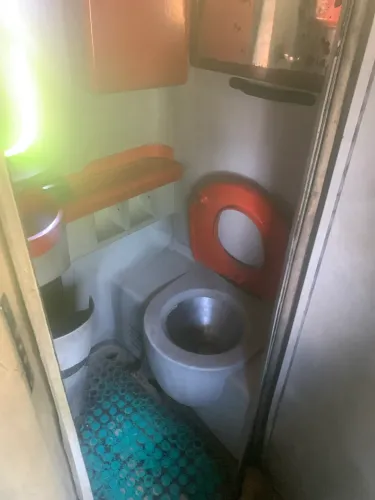 Vendo ônibus Irizar 2002 com contrato em Salvador 