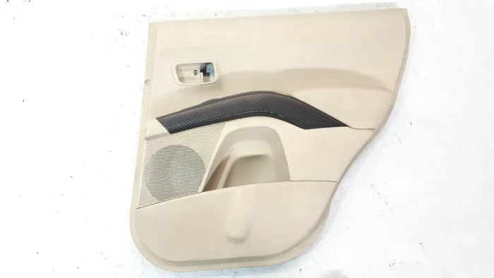 Forro De Porta Traseira Direita Mitsubishi Outlander 07 A 12