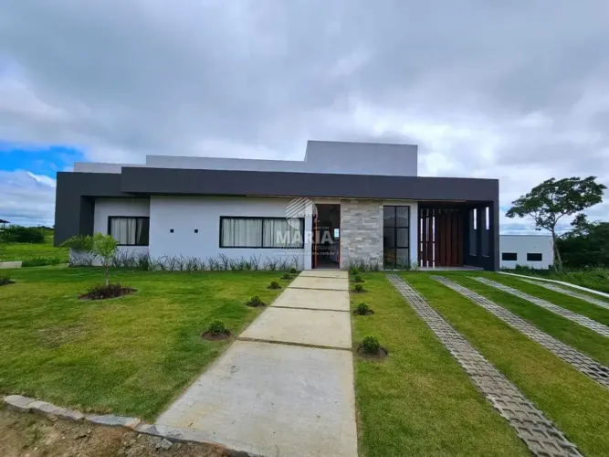 Casa de condomínio com 04 suítes à venda em Gravatá/PE!