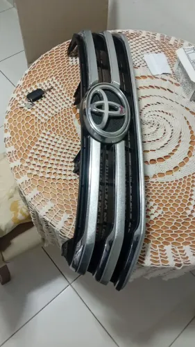 Grade frontal hilux em perfeito estado