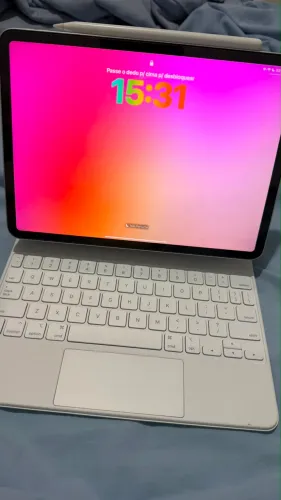 iPad Pro 11 4 geração - 256 GB + Magic Keyboard Original + Apple Pencil