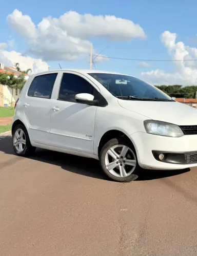 Volkswagen Fox 1.6 MI Total Flex 8V 5P 2014