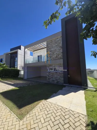 Casa 5 suítes , piscina, área gourmet e linda vista à venda no Condomínio Alphaville em Ju