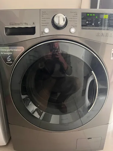 Lava e seca LG DirectDrive Inverter. Lava 11kg/seca 6kg