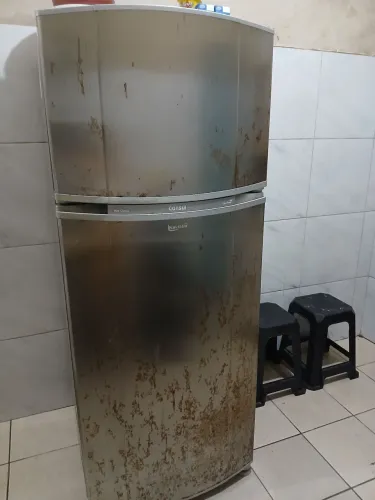 Geladeira frost free 