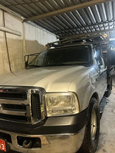 Ford F-350 3.9 8V Turbo Diesel Mec. 2002