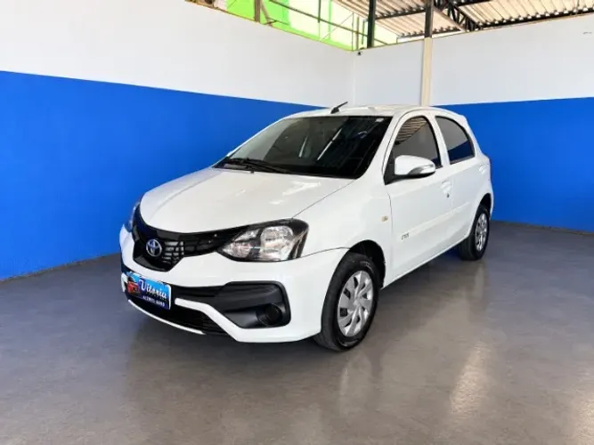Toyota Etios X 1.3 Flex 16V 5P Mec. 2019