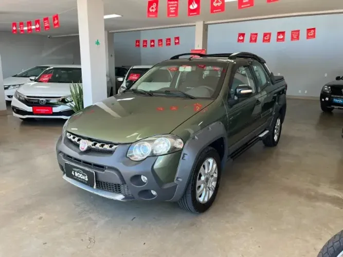 Fiat Strada Adventure1.8/ 1.8 Locker Flex CD 2014