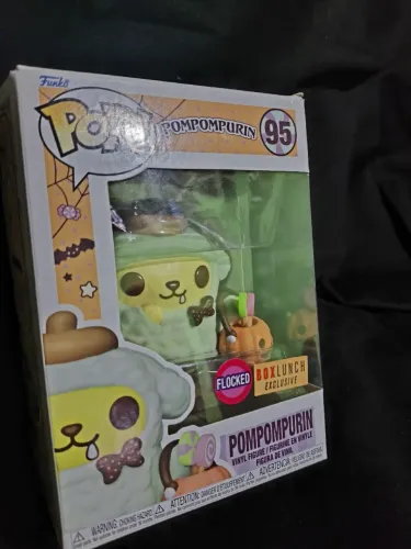 Funko Pop Pompompurin Flocked #95 - BoxLunch Exclusive (Halloween / Sanrio)