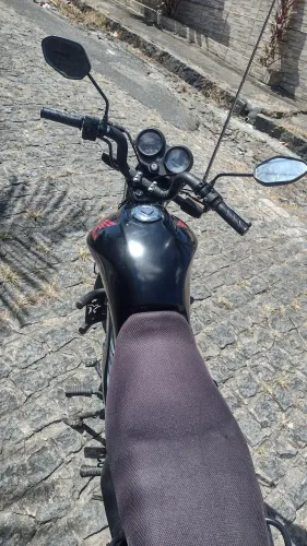 Honda CG 125 ES 2011 - Bem cuidada e pronta para uso