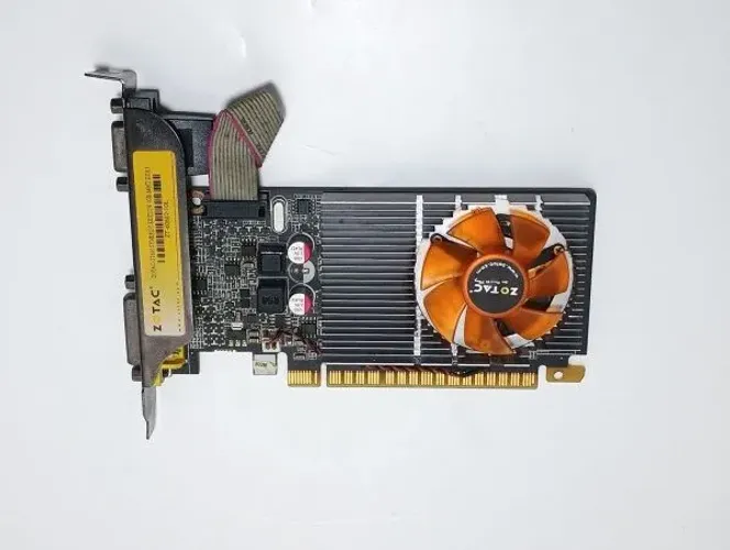 Placa de Vídeo ZOTAC GT610