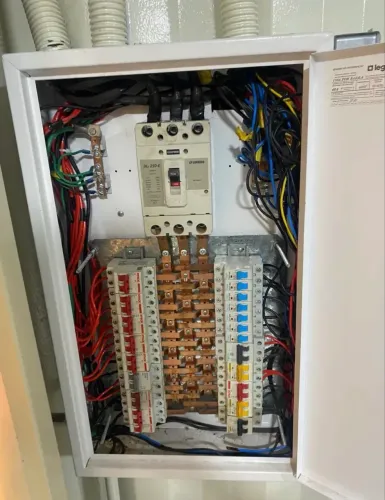 Eletricista em Manaus