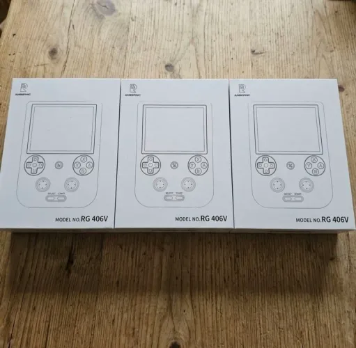 Anbernic RG 406v lacrado + sd 128gb