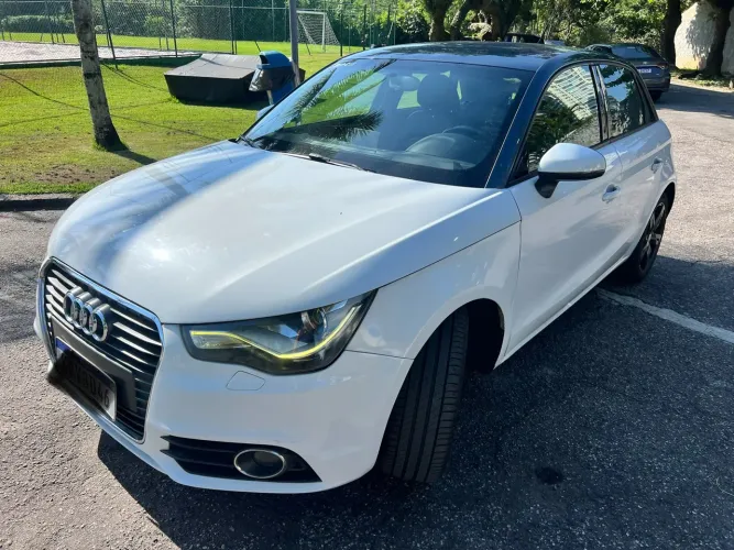 Audi A1 Sportback 1.4 TFSI 5P S-tronic 2013