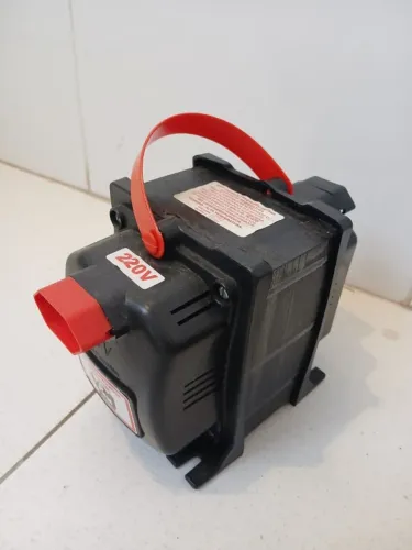 Transformador 110/220 ou 220/110 - 5000 VA