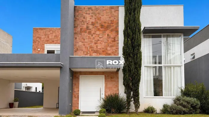 Casa em condomínio com 4 quartos para alugar, 224 m² por R$ 18.140/mês - Santa Felicidade