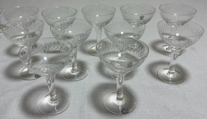 Conjunto de 11 Taças de Champanhe em Cristal Hering com Lapidação à Mão