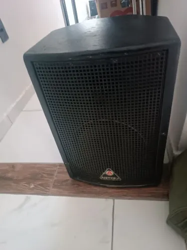 Caixa passiva da antera 10 polegada está bem concevada divido no cartão também 