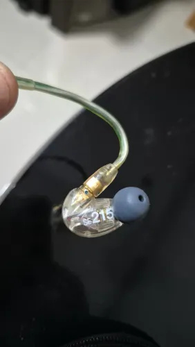 Fone profissional Shure se215