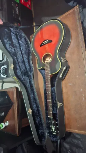 Violão Yamaha APX-4 + Case | Excelente Estado | Pronto para Tocar