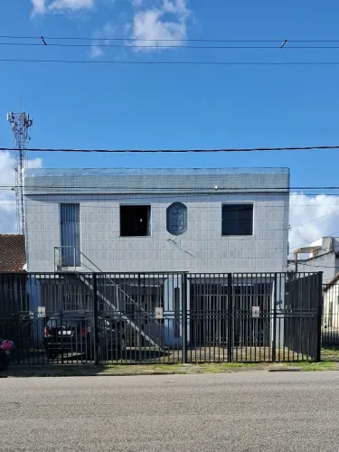 *BELÍSSIMA CASA À VENDA NO CONJ BASA