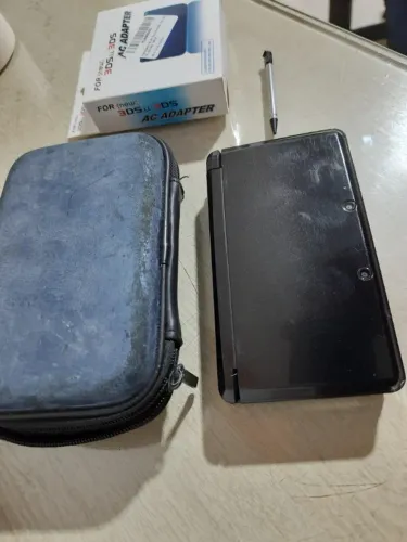 Nintendo 3ds old destravado + case e carregador (leia detalhes)
