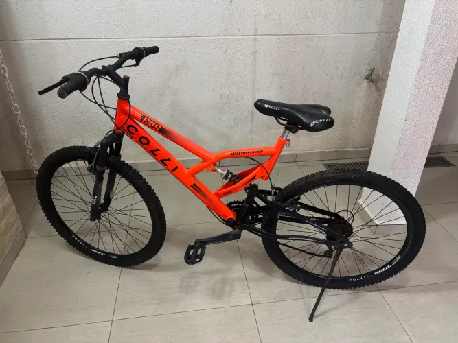 Bicicleta aro 26 COLLI
