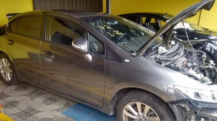 Honda Civic 2015 para retirada de peças