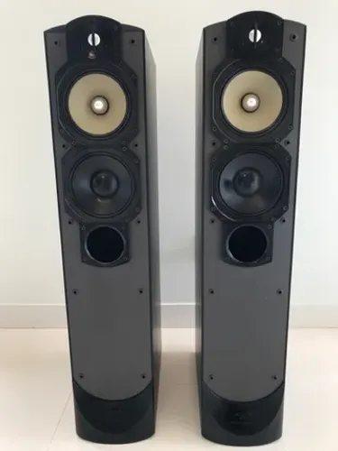 Caixas Paradigm Studio 60 v3 