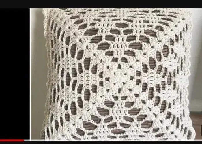 Capas para almofada em croche.
