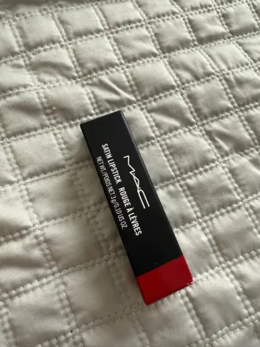 Batom MAC vermelho 