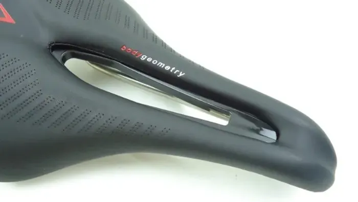 Selim Bicicleta Argon Power Cor Preto para Speed ou Mtb 160mm 5287