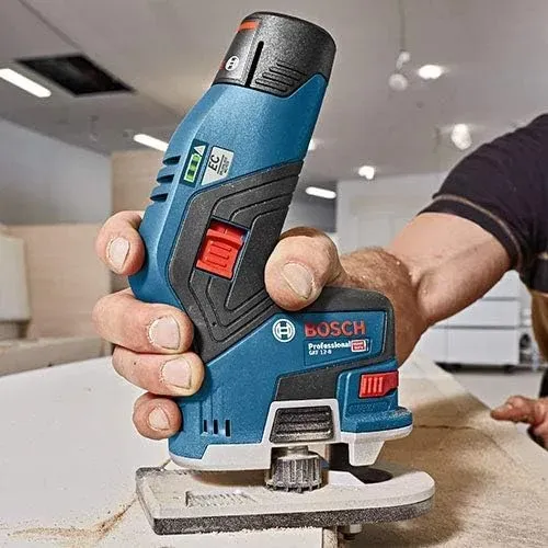 Tupia a bateria Bosch GKF 12V-8(sem bateria)