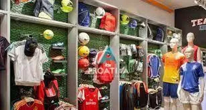 Loja de Esportes e Fantasias no Centro de Santo André