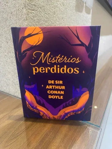 Livro Mistérios perdidos