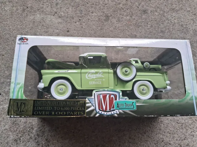 Caminhão Chevrolet 1957 - M2 Machines apache único a venda - Colecionável raro super o