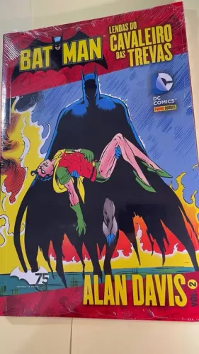 Batman Lendas do Cavaleiro das Trevas - Alan Davis - Volume 2 - capa cartão panini comics