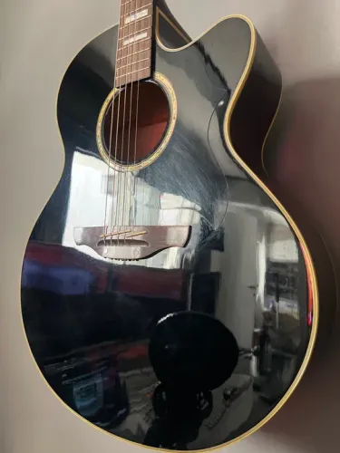 Violão Takamine EG523SC Jumbo