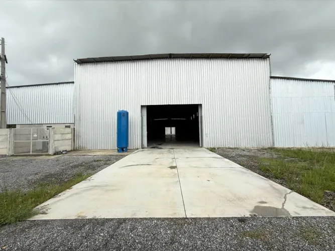 Imóvel para aluguel com 2000 metros quadrados em Centro - Escada - PE