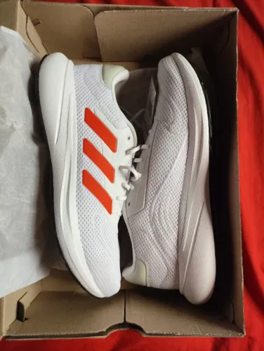 Tênis Adidas Response Runner U