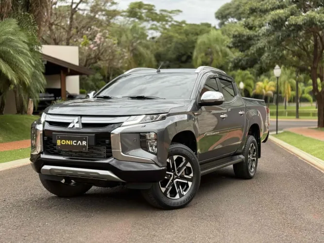 Mitsubishi L200 Triton Sport HPE-S 2.4 CD Dies. AUT 2025