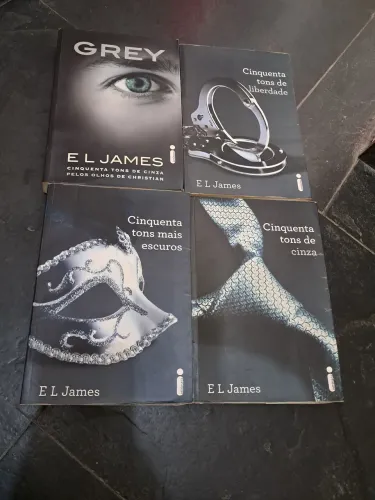 Coleção Cinquenta Tons de Cinza - E L James