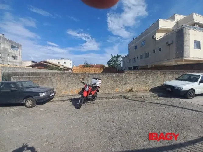 Oportunidade! Terreno em Ingleses do Rio Vermelho - Florianópolis