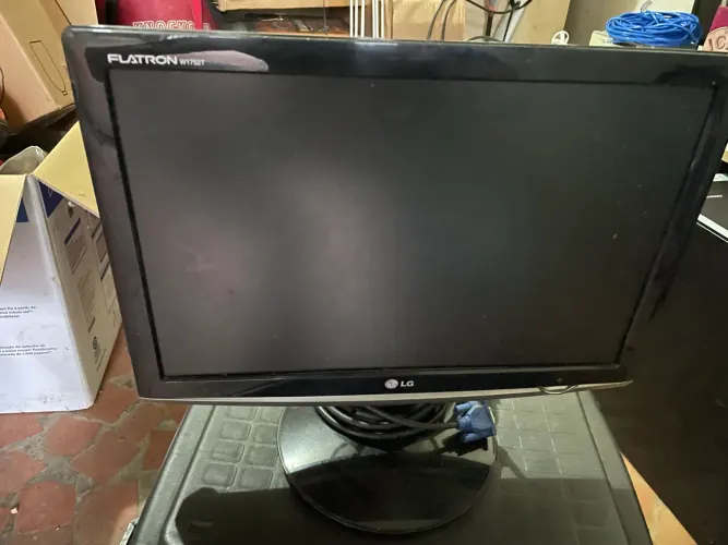 Monitor O LG Flatron W1752T