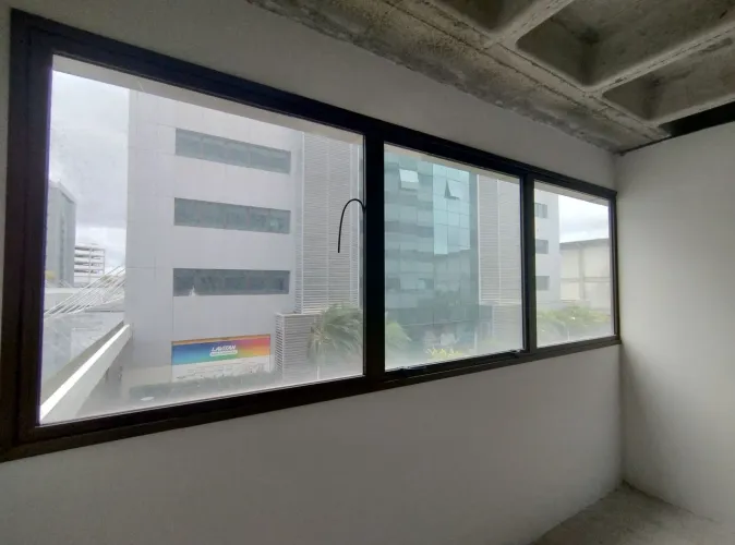 Vendo Sala Comercial no Hangar Business Park ,Torre 01, Sala 129