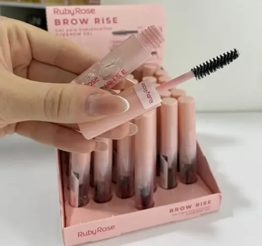 O melhor gel de sobrancelha q já vi na minha vida. Gel da Ruby Rose