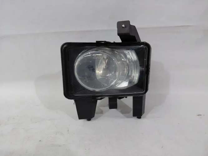 Farol auxiliar Agile/ Montana 06/11 esquerdo 